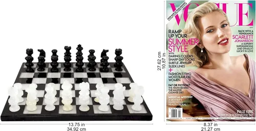 Vista 4 de NOVICA Juego de ajedrez de piedra tallada a mano de ónix blanco y mármol negro 'Classic