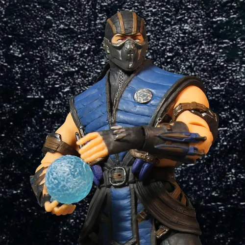 Vista 2 de Mezco, Figura de acción de Mortal Kombat X Sub-Zero, 4 pulgadas