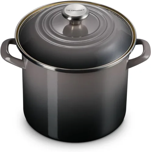 Vista 26 de Le Creuset - Olla tradicional esmaltada en acero, 12 cuartos de galón, Oliva con pomos de acero inoxidable