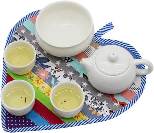 Vista 3 de 2 tapetes de tela en forma de corazón para cocina, almohadillas 100% algodón resistentes al calor con lazo para colgar, agarraderas decorativas