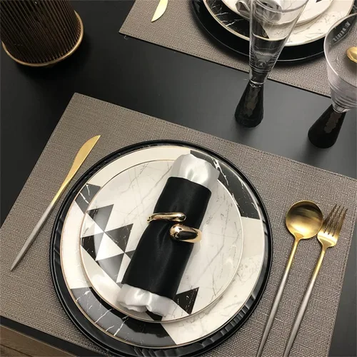 Vista 4 de Juego de cubiertos negros Plato de cena Placemat Plato de cena Combinación Decoración de mesa