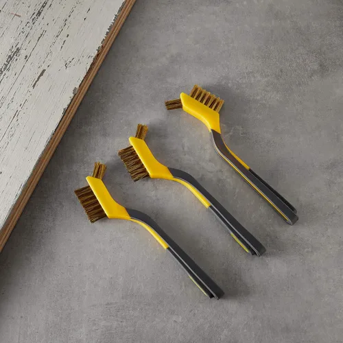 Vista 4 de Amazon Basics Mini cepillos de latón para limpieza, agarre suave, 1/2 pulgada, amarillo/gris, paquete de 3