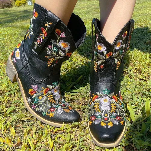 Vista 5 de Vimisaoi Botas de tobillo para mujer, estilo retro, puntiagudas, tacón medio, bordadas, vaquera occidental, botas vaqueras