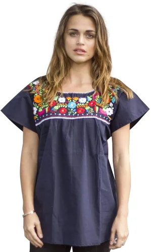 Vista 2 de Liliana Cruz - Blusa campesina mexicana bordada a mano fabricada en México
