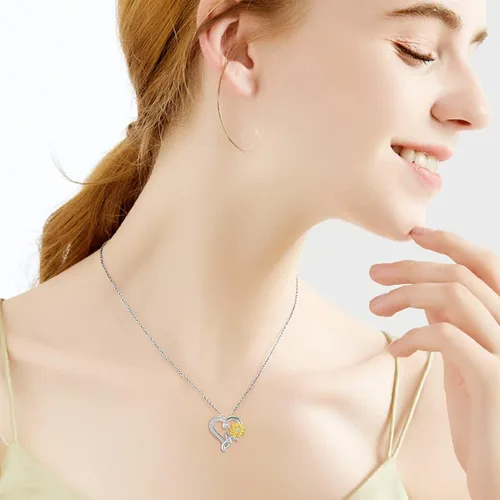 Vista 2 de Moissanite Sunflower Heart Necklace for Women, You Are My Sunshine Pendant 925 Sterling Silver 18k Gold Plated Love Heart Jewelry Gift for Her,Wife