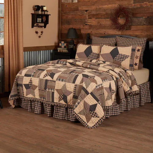 Vista 6 de VHC Brands Bingham Star King Quilt 110Wx97L Country Patchwork Design, Soft Black and Tan