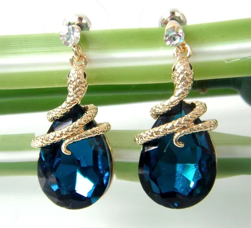 Vista 35 de Navachi Pendientes colgantes de gota de serpiente con forma de pera multicolor de cristal chapado en oro de 18 quilates