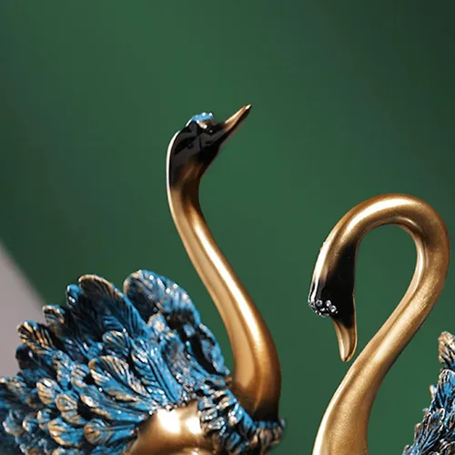 Vista 2 de TITA-DONG Escultura de cisne, estatua decorativa de cisne, mano de obra fina de resina, adorno moderno de cisne, parte inferior plana, pluma vívida