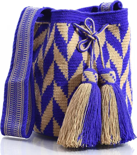 Vista 3 de WYOU Designer Collection, Handwoven Hobo Bucket Bag in Wayuu Crochet