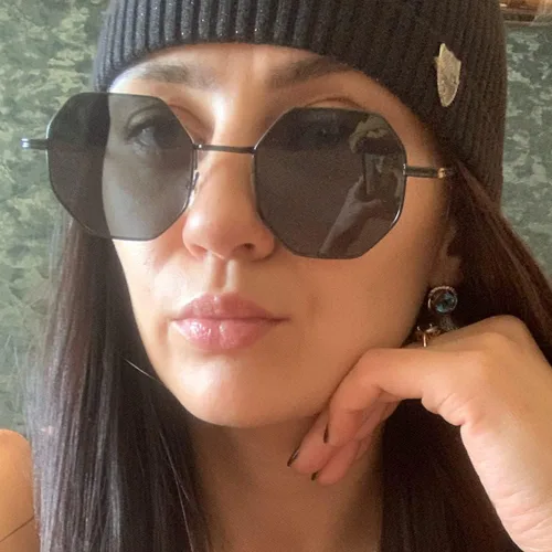 Vista 6 de ENTHYI Gafas de sol de polígono para mujeres/hombres, gafas de sol vintage octágonas de metal
