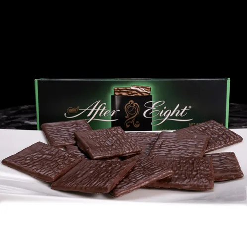 Vista 7 de Nestle After Eight, Dark Mint Thins (30 Mints - 10.5 oz/300 g, PACK - 3)
