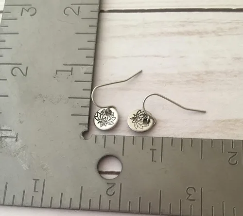 Vista 2 de Silver Stamped Lotus Flower Dangle Earrings
