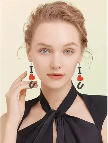 Vista 5 de Aretes únicos de madera creativos con letras de amor, únicos para el día de San Valentín, flecha, en forma de corazón, para mujeres, niñas, Día