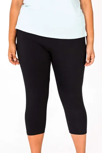 Vista 4 de INTRO. Leggings capri de cintura alta con control de abdomen