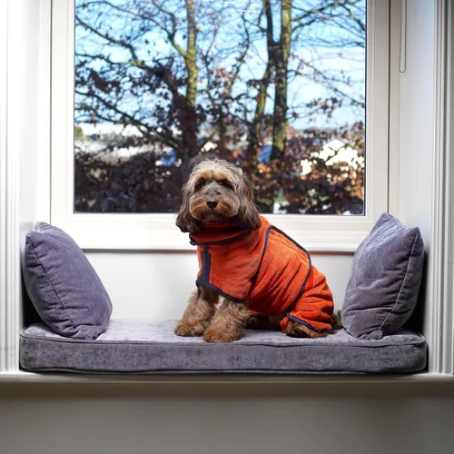 Vista 2 de Lucky Pooch® Bata de baño para perro, lujosa bata de baño para perro, ultra absorbente, ¡seca a tus perros en minutos! Doble capa, toalla súper Ámbar