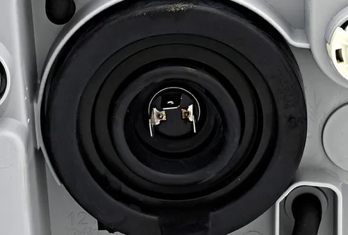 Vista 6 de Para Chevrolet Chevy Aveo Faros Lámparas Set 2007 2008 2009 2010 2011 2012 Halógeno lado del conductor y pasajero