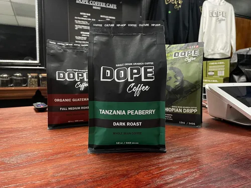 Vista 3 de Dope Coffee Ground Tanzania Peaberry Dark Roast, Rainforest Alliance, 100% café arábica, 12 onzas