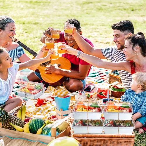 Vista 4 de Sieral Paquete de 60 cajas pequeñas de embutidos con tapas transparentes, mini contenedores de alimentos, cajas de postre desechables