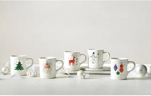 Vista 2 de Le Creuset - Taza de cerámica de la colección Noel: Reno, 14 onzas, blanco con aplicación Noel Collection