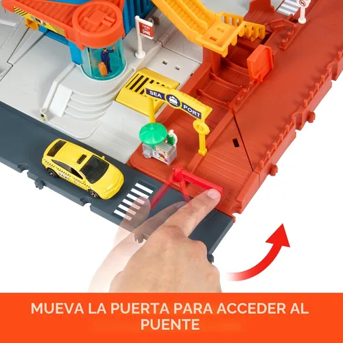 Vista 3 de Matchbox Vehículos de Juguete y Set de Juego, Centro de Transporte con 5 Niveles, Características Activadas por Niños y Autos, Incluye Taxi a Escala