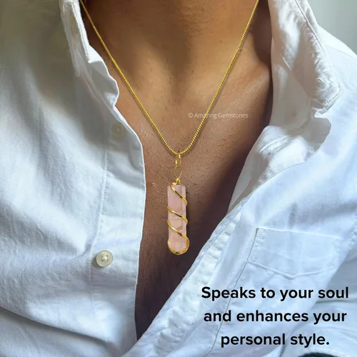 Vista 6 de Collar con dije de cristal de cuarzo rosa para mujer, envuelto en alambre dorado, delicado collar minimalista de cristal curativo para hombres