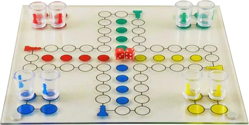 Vista 5 de Juego de beber Ludo (parchí) con 16 vasos de chupito, 2 dados y tablero de juego de vidrio