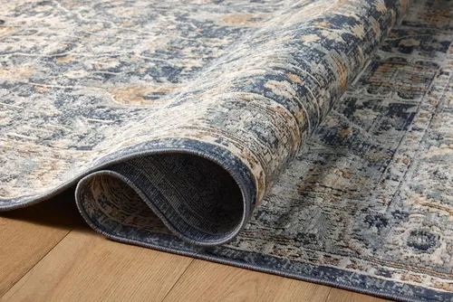 Vista 6 de Loloi Teagan Collection TEA-03 - Alfombra de pasillo de 2 pies y 8 pulgadas x 7 pies y 6 pulgadas, tonos mezclilla y guijarro (Denim/Pebble)