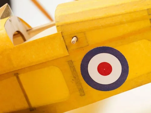 Vista 4 de Maqueta kit avion Tiger Moth completo vintage caoutchouc balsa bois Vole vraiment