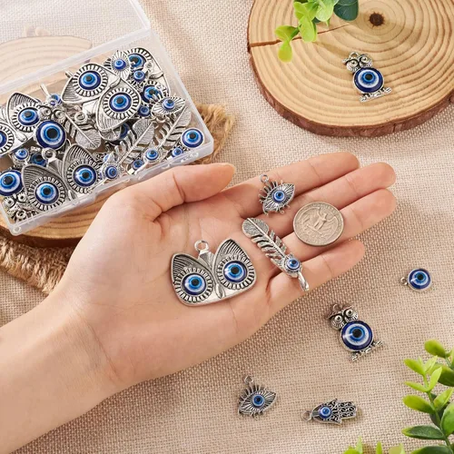 Vista 7 de Craftdady Dijes de aleación de mal de ojo de la suerte, colgantes de metal retro para hacer joyas