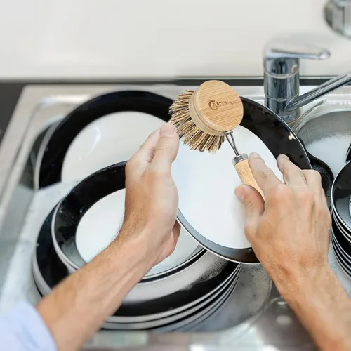 Vista 5 de Limpiador de platos de bambú con mango – Cepillo de cerdas duras de cerdas naturales, cepillo de cocina sostenible y biodegradable para platos