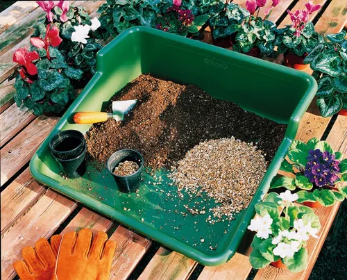 Vista 5 de Garden Tidy Tray – Verde, 24.5" L x 22" A x 8" Al – Bandeja Resistente de Una Pieza para Trasplantar, Jardinería Interior/Exterior, Plástico