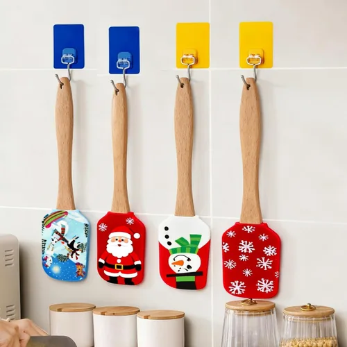 Vista 6 de DOITOOL 8 espátulas de silicona de Navidad, Papá Noel, alce, muñeco de nieve, muñecos de nieve, espátula para pastel de Navidad con mango de madera
