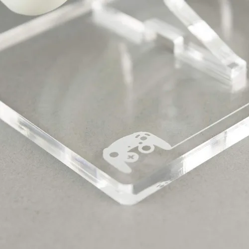Vista 7 de Rose Colored Gaming GameCube Controller Display Stand