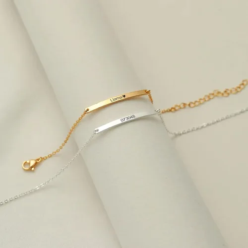 Vista 2 de MRENITE Pulsera de barra personalizada de oro de 10 quilates, 14 quilates y 18 quilates, pulsera de corazón con inicial para mujer, grabado