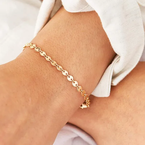 Vista 2 de DeScount - Pulsera de cadena de elegante oro para mujer, pulseras de cadena individual o en capas, con eslabón de dije de corazón, karma, triángulo