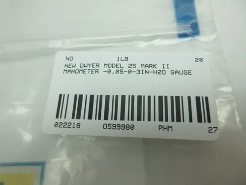 Vista 9 de DWYER Modelo 25 Mark II Manometer -0.05-0-3IN-H2O D599980