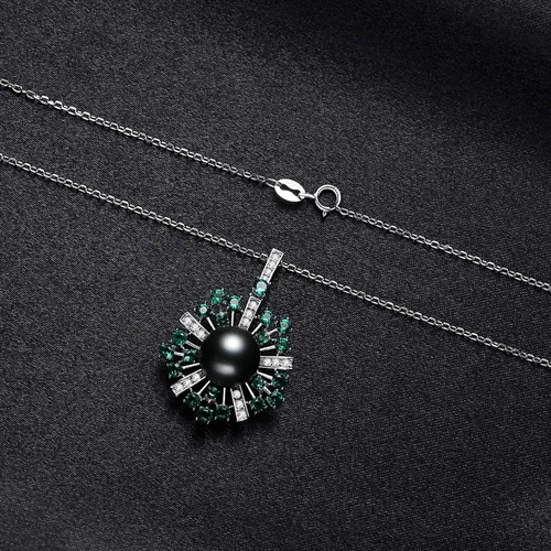 Vista 6 de VIKI LYNN 0.394-0.433 in AAA Negro Tahití Cultivado Perla Colgante Collar Joyería para Mujeres con Espinela Verde, Plata esterlina Perla Zirconia