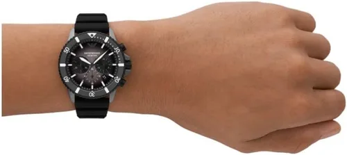 Vista 4 de Emporio Armani Reloj deportivo inspirado en buceo para hombre con correa de acero inoxidable, cerámica o silicona
