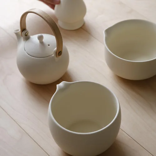 Vista 9 de WENSHUO Kit Matcha - Juego de batidor matcha premium con herramientas tradicionales de bambú, juego de té matcha ideal para el hogar (crema)