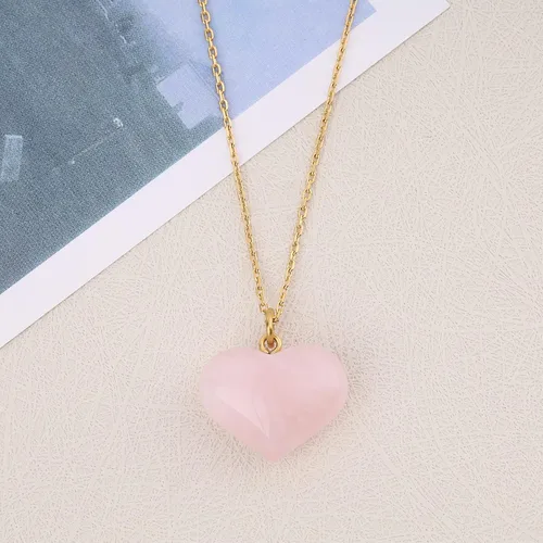 Vista 4 de GAVU Collar con colgante de corazón de cristal de cuarzo rosa para mujer, chapado en oro de 18 quilates