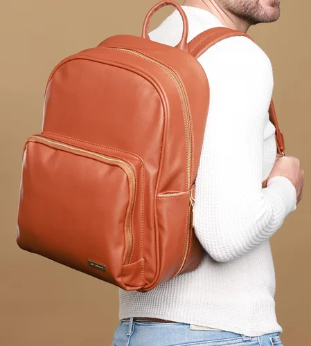Vista 6 de Love, Johnny Bolsa de pañales y mochila de cuero vegano para hombres y mujeres, Marrón (Sierra Brown), Mochila de cuero vegano por Love, Johnny