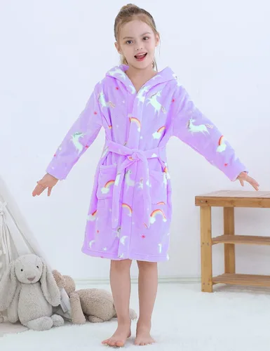 Vista 3 de SHUCHENG Girls Fleece Hooded Robes, Kids Soft Premium Fuzzy Bathrobe for Gifts, 2-12 Years