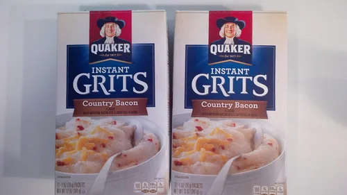 Vista 50 de Quaker Cereal de desayuno de avena instantánea, arándanos y crema, 8.4 onzas