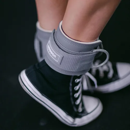 Vista 4 de UPPPER Correas de tobillo para máquinas de cable (par) – Accesorio de puño de cable acolchado ajustable para gimnasio, doble anillo en D, calidad