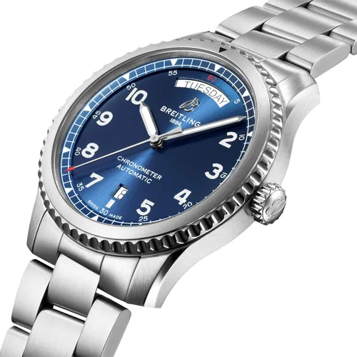 Vista 3 de Breitling Navitimer 8 automático día y fecha A45330101C1A1