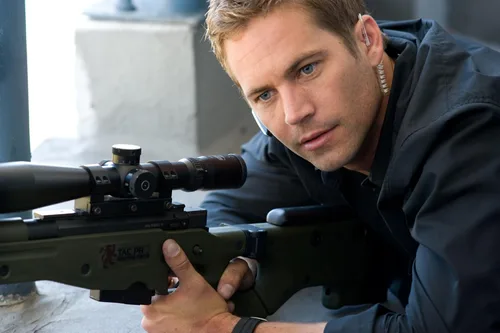 Vista 7 de Takers
