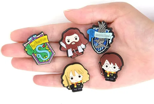 Vista 2 de Shoe Charms PVC Charms for Croc Sandals Wristband Bracelet Decoration Lovely Dinosaur Charms Pins Party Favors for Kids Boys Girls Men Women