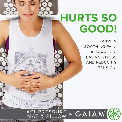 Vista 6 de Juego de tapete de acupresión y almohada Gaiam, alfombrilla de masaje estilo acupuntura y almohada, alivio para el nervio ciático, tensión muscular