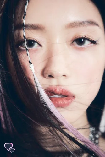 Vista 4 de OH MY GIRL YooA SELFISH 2º Mini álbum CD+Photobook+Tarjeta fotográfica especial+Mini artículo+Tarjeta de mensaje+Tarjeta fotográfica