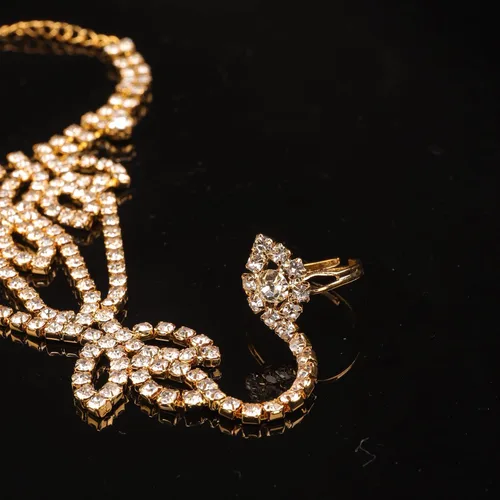 Vista 5 de Xerling Joyas de mano de diamantes de imitación de oro para mujer, pulseras de anillo de dedo, cadena esclava, arnés de mano, pulseras para niñas